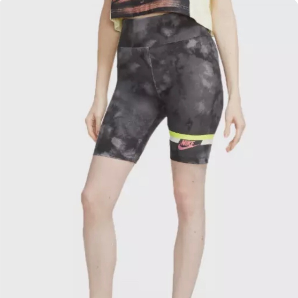 Women's  Nike Sportswear Leg-A-See Knit Bike Shorts XS Gray Black Marble Printed